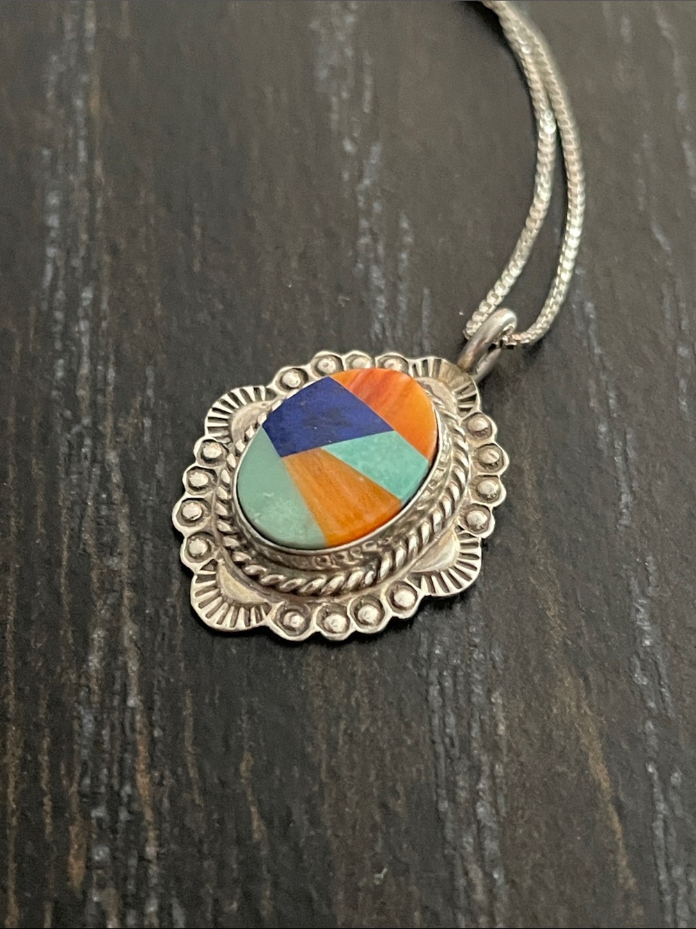 Pretty necklace and pendant